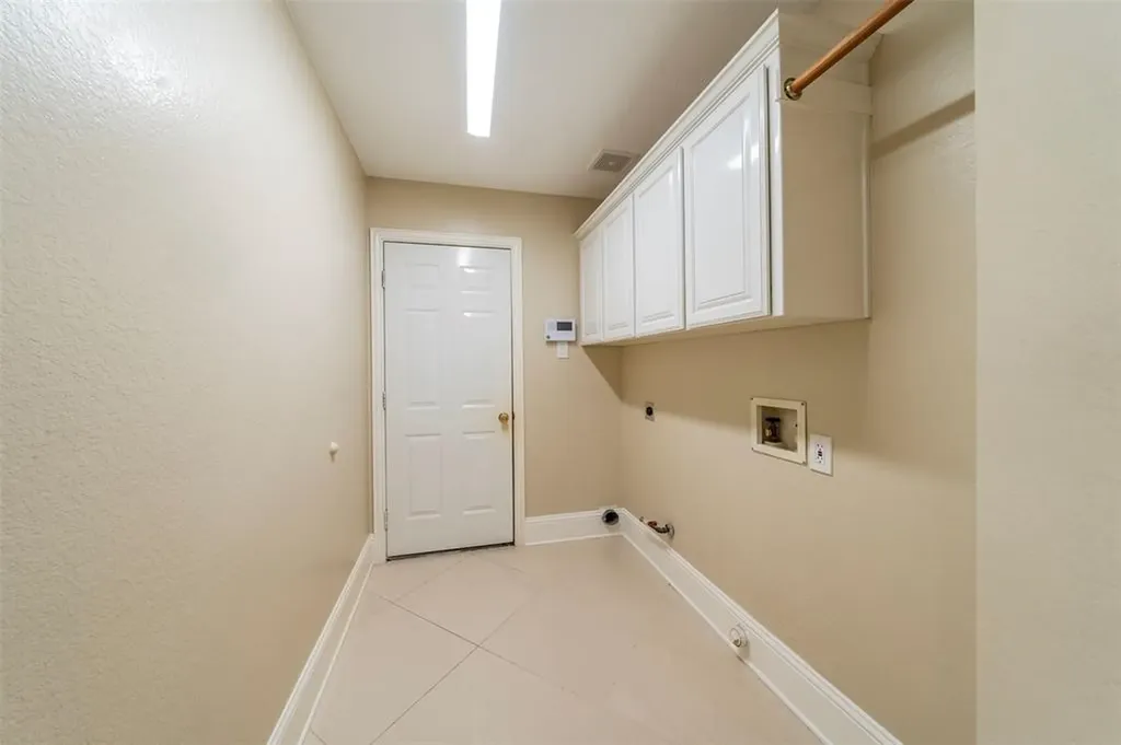 2231 Templeton Drive Arlington TX 76006