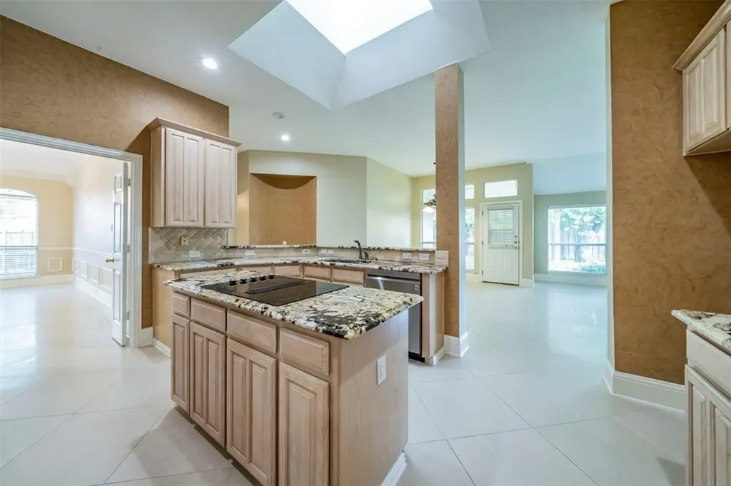 2231 Templeton Drive Arlington TX 76006