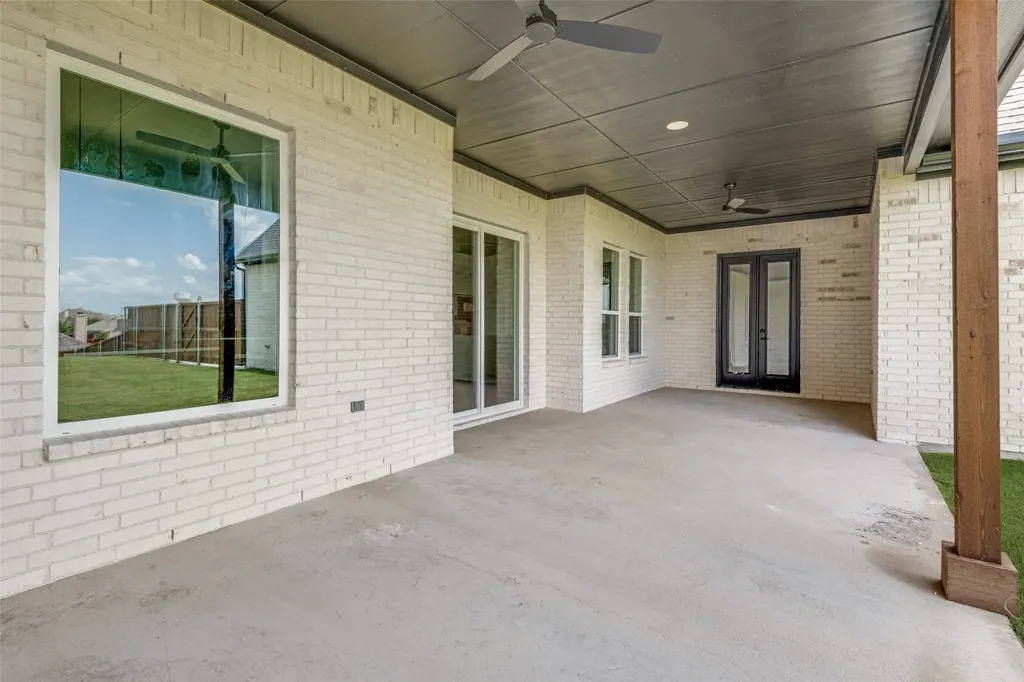 1104 Devonshire Drive N Forney TX 75126