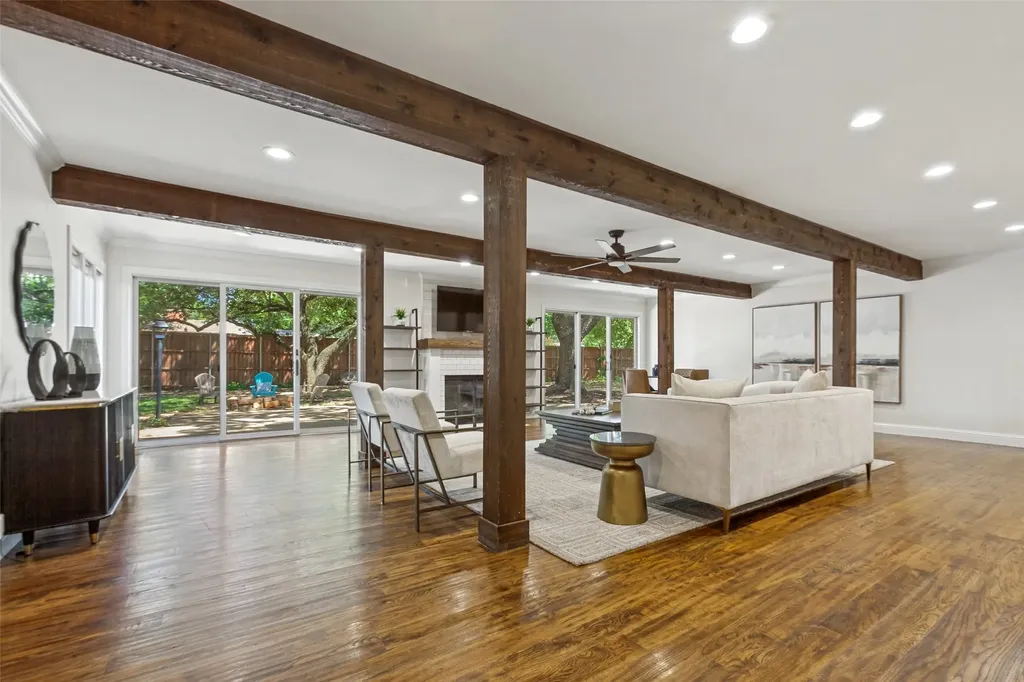 100 N Gentle Drive Richardson TX 75080