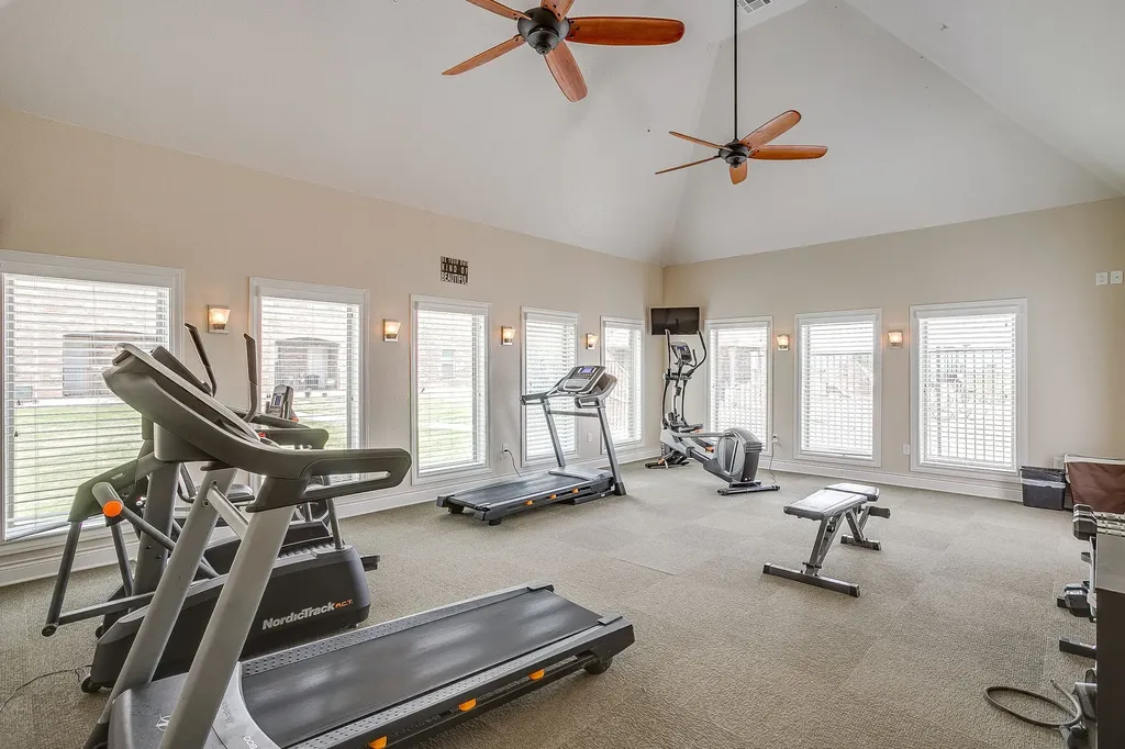 301 County Road 207 Alvarado TX 76009