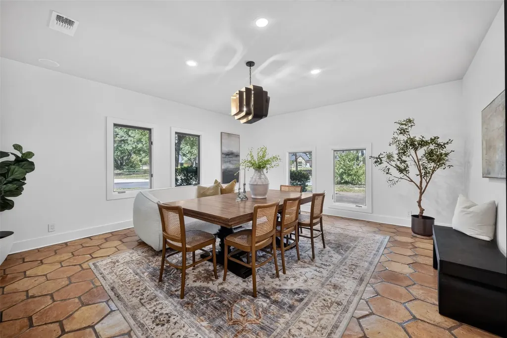 3713 Granada Trail Denton TX 76205