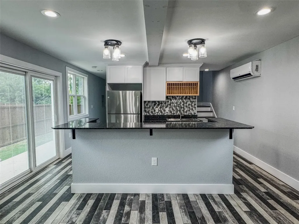 1232 Kennie Drive Commerce TX 75428