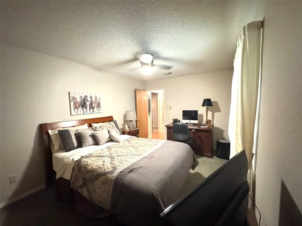 1104 Dove Hollow Road Granbury TX 76048