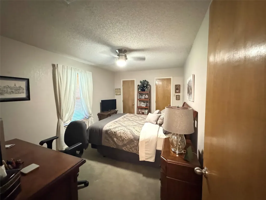 1104 Dove Hollow Road Granbury TX 76048