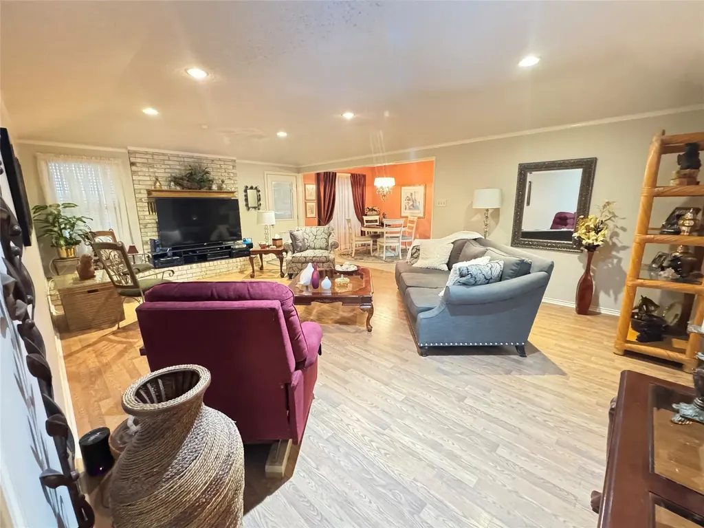 1104 Dove Hollow Road Granbury TX 76048