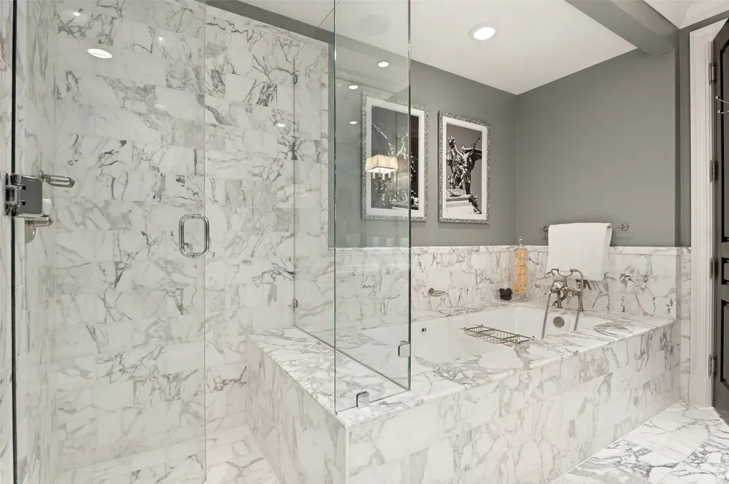 3505 Turtle Creek Boulevard Dallas TX 75219