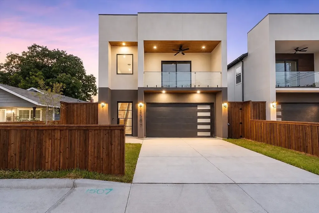 1507 Dennison Street Dallas TX 75212