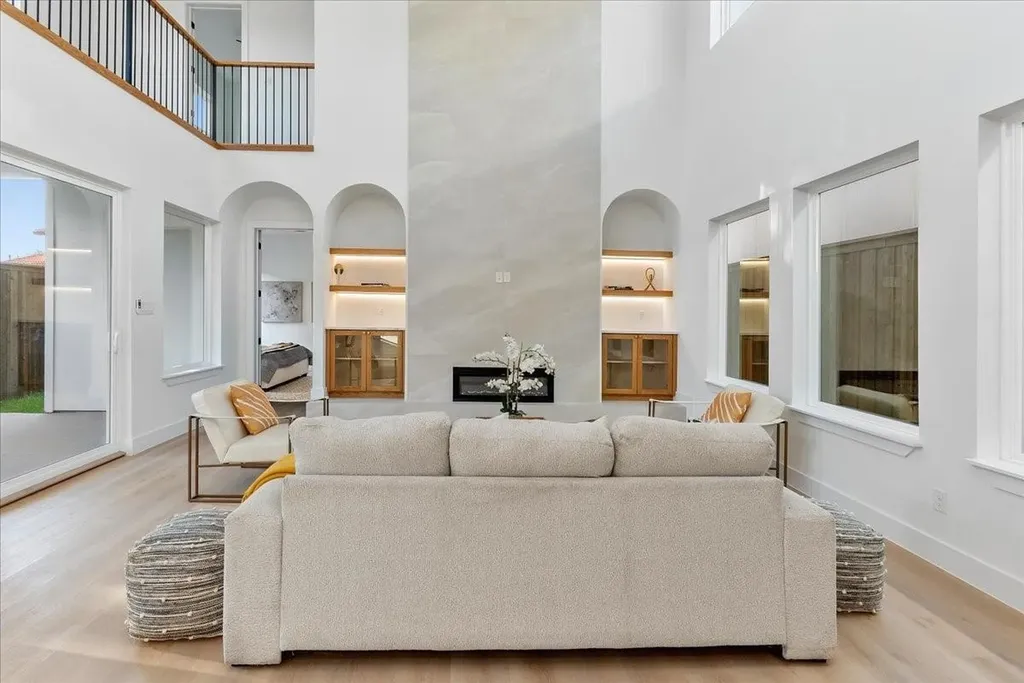1507 Dennison Street Dallas TX 75212