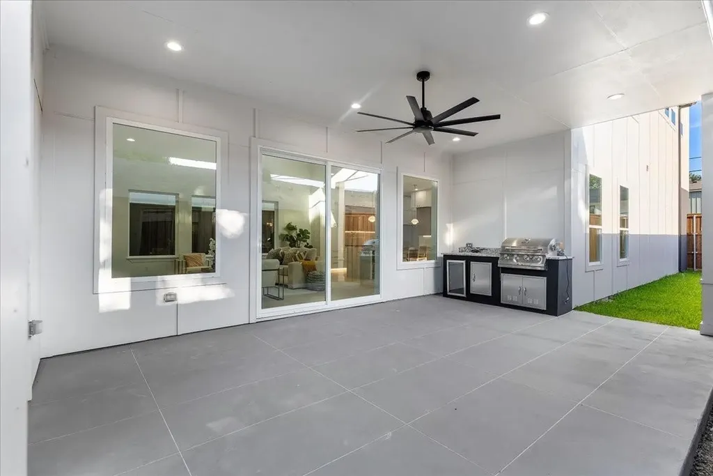 1507 Dennison Street Dallas TX 75212