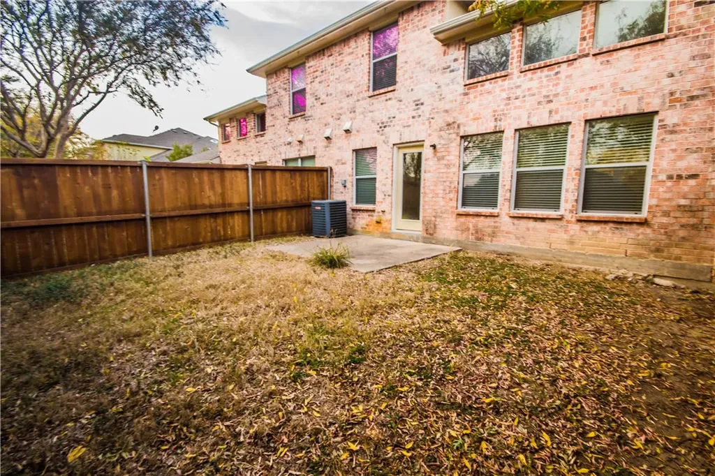 10371 Darkwood Drive Frisco TX 75035