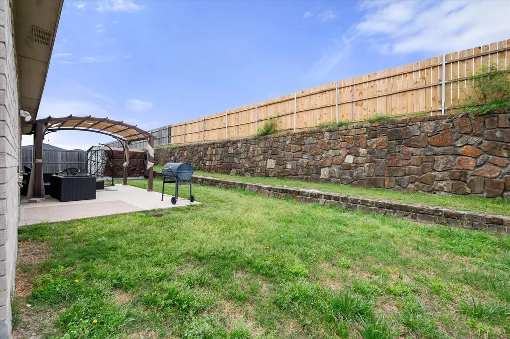 1315 Foster Street Cedar Hill TX 75104