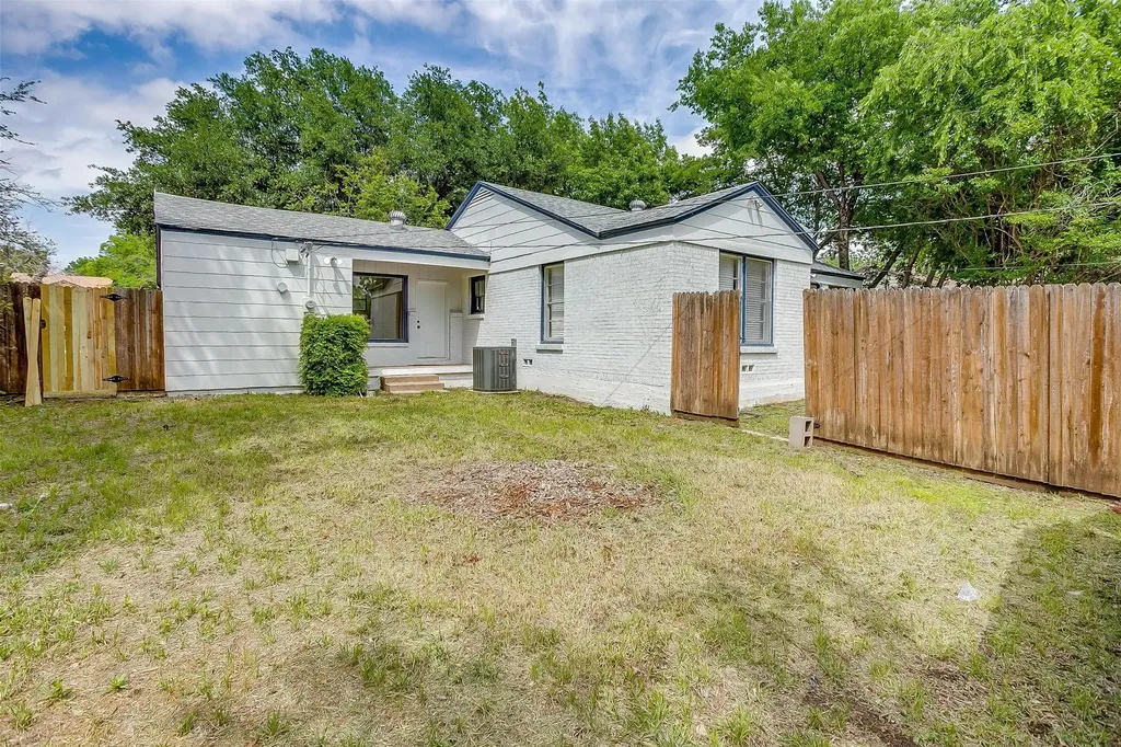 3557 Suffolk Drive Fort Worth TX 76109
