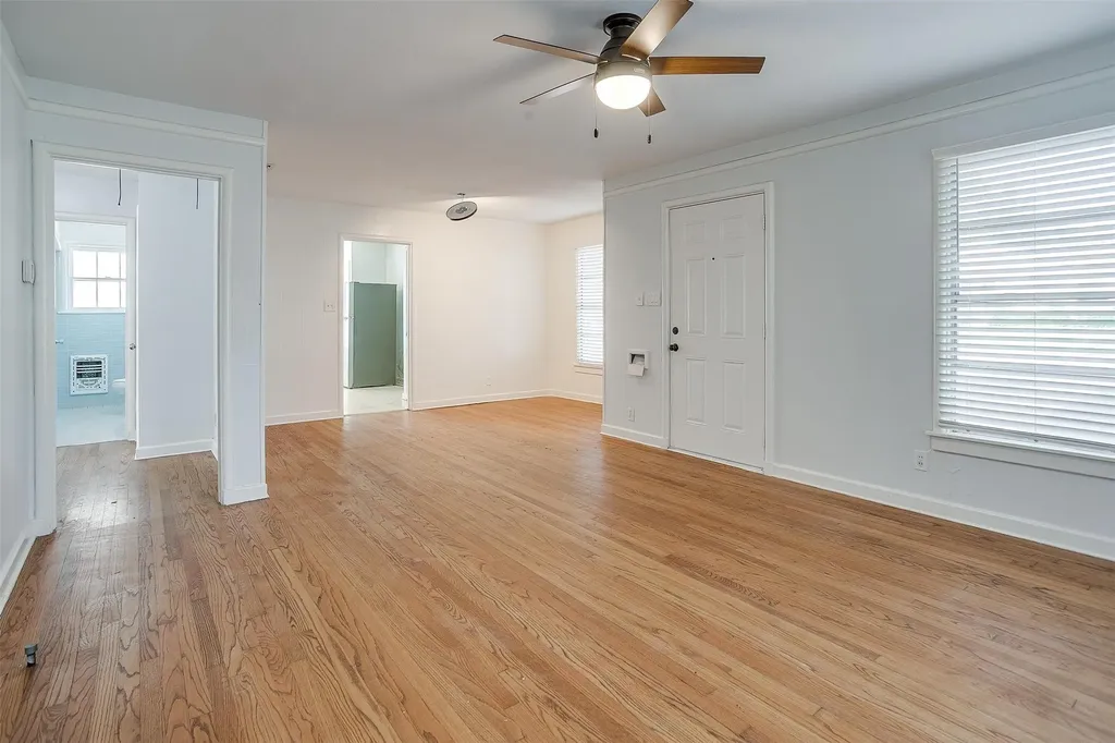 3557 Suffolk Drive Fort Worth TX 76109