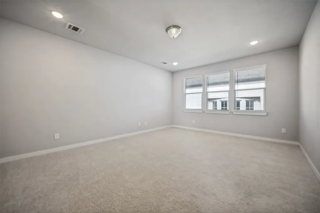 1234 Stagecoach Trail Justin TX 76247