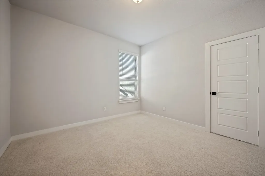 1234 Stagecoach Trail Justin TX 76247