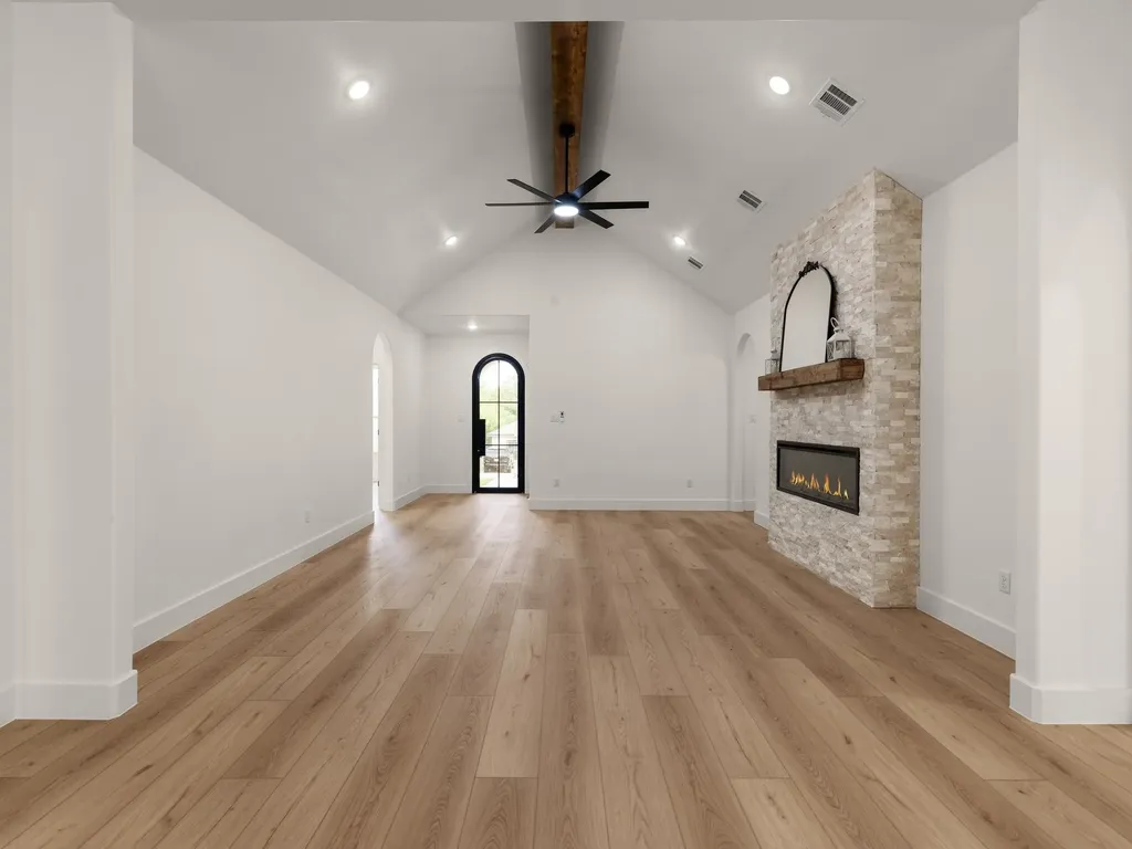2920 NW 20th Street Fort Worth TX 76106