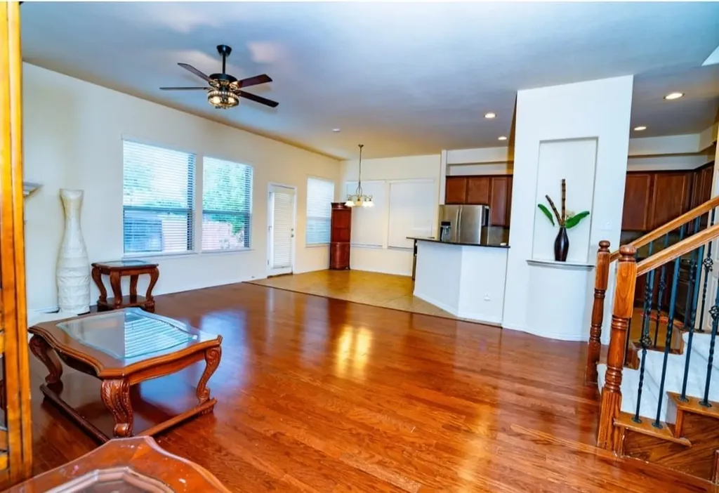 2439 Newcastle Bend Irving TX 75063