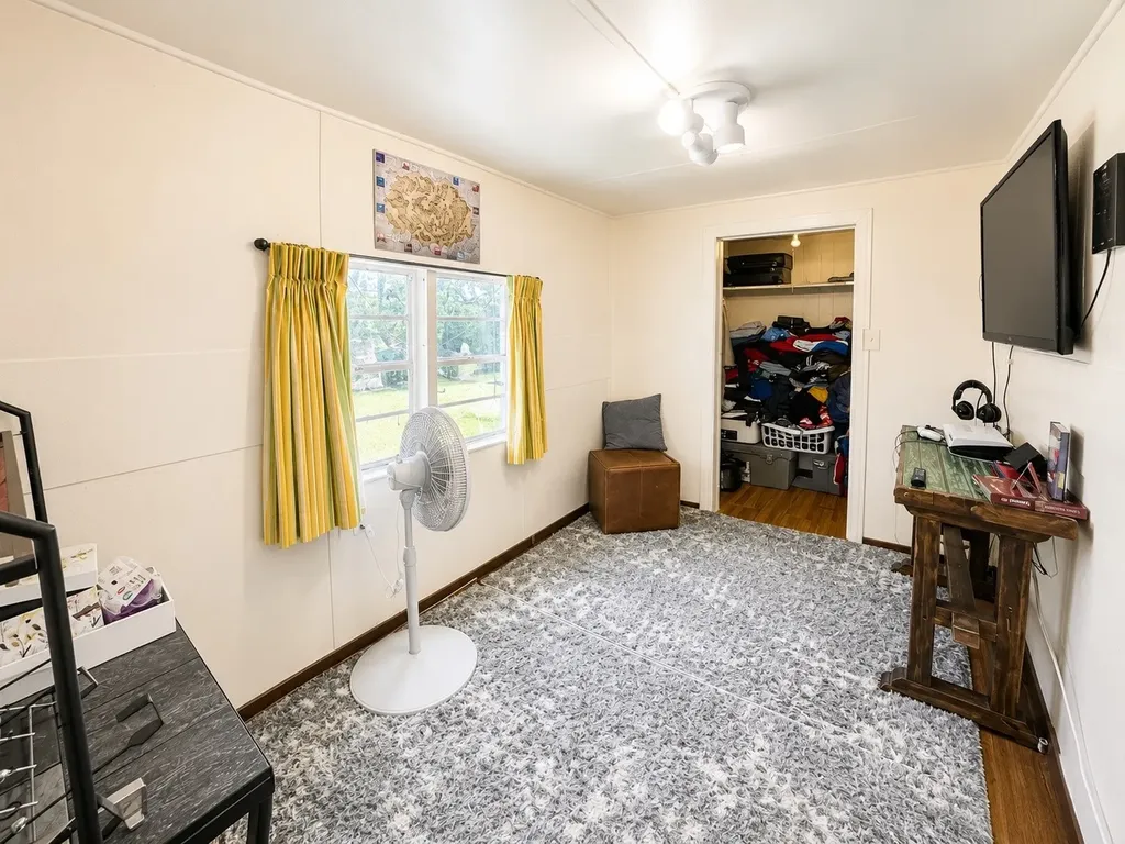 112 Shobert Drive Whitney TX 76692