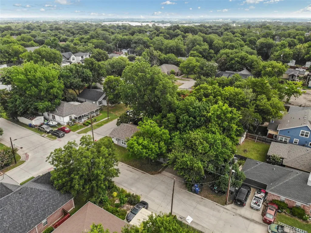 1107 Hall Street Mckinney TX 75069