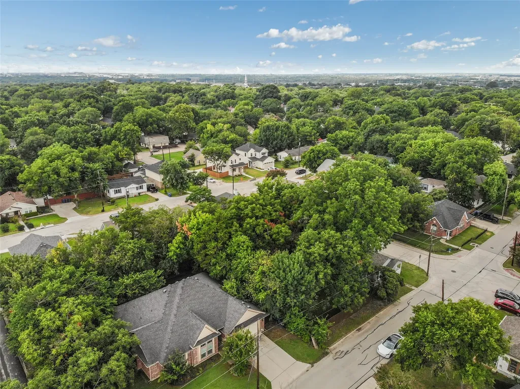 1107 Hall Street Mckinney TX 75069