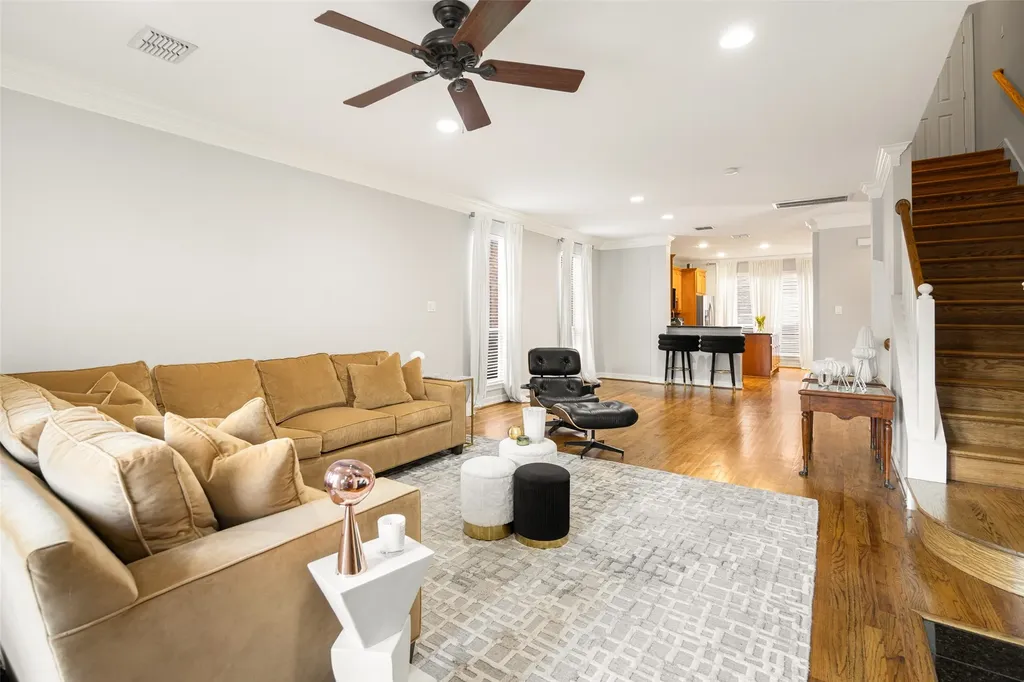 3610 Gillespie Street Dallas TX 75219