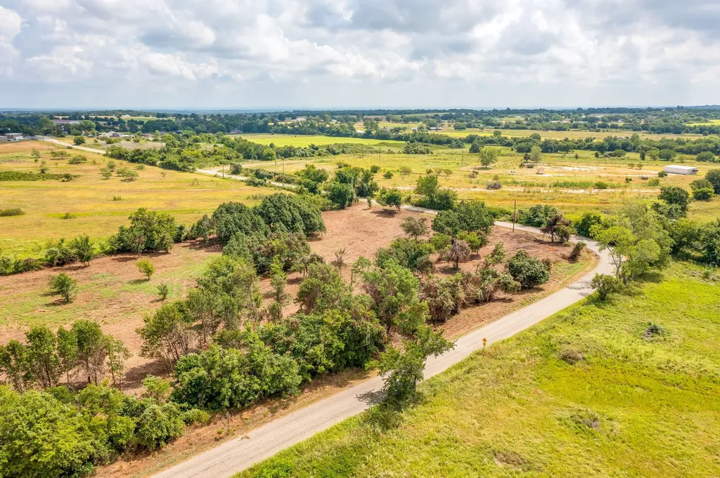 TBD-1 Clover Drive Poolville TX 76487