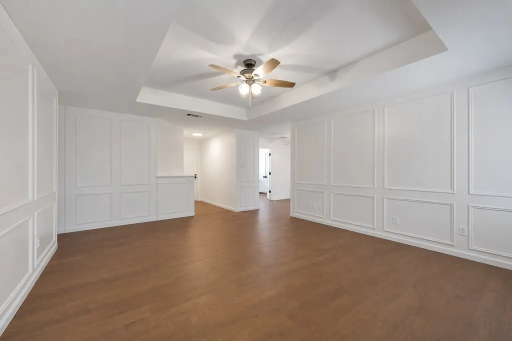 2127 Tanglewood Drive Grapevine TX 76051