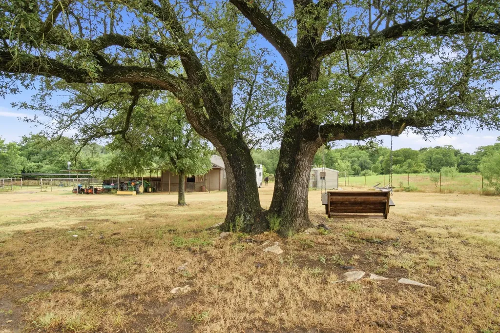 1670 Alexander Road Stephenville TX 76401