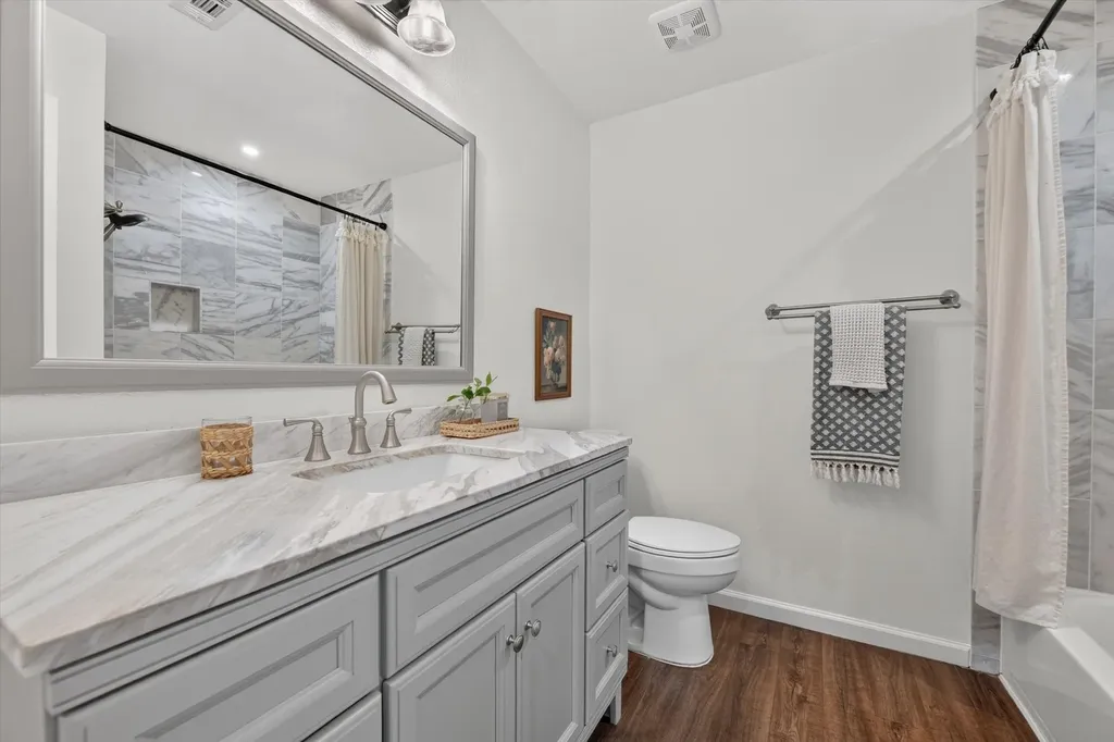 2511 Poppy Lane Euless TX 76039