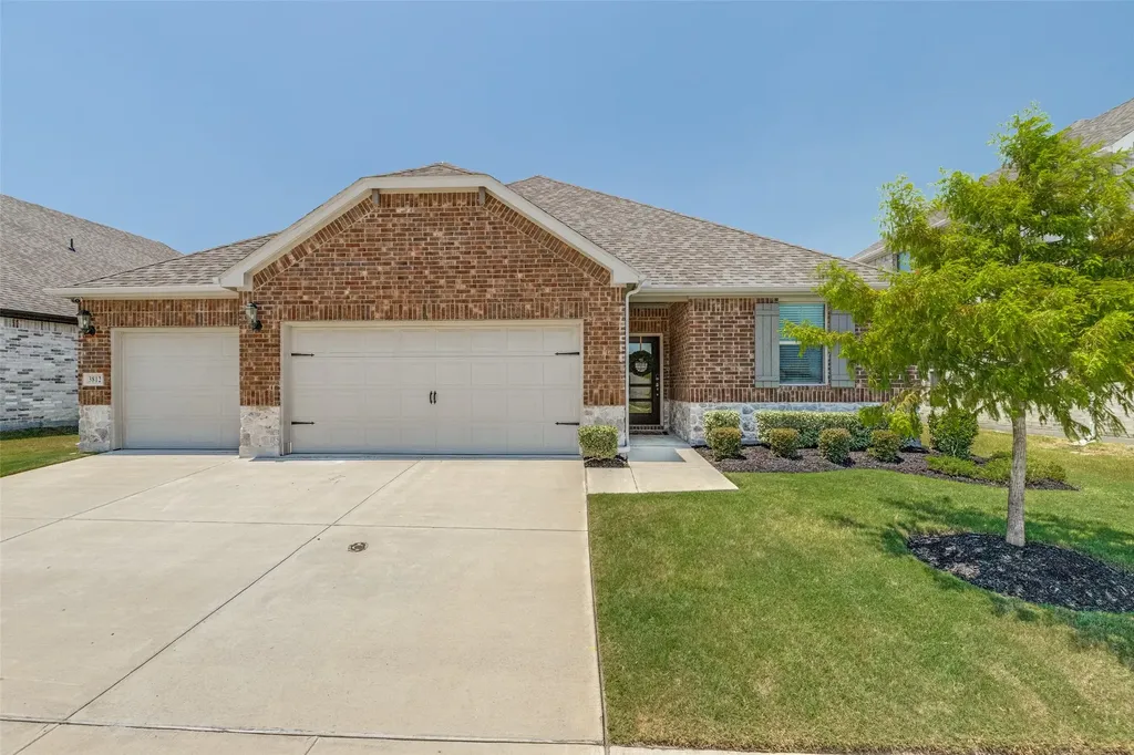 3812 Copperwood Drive Princeton TX 75071