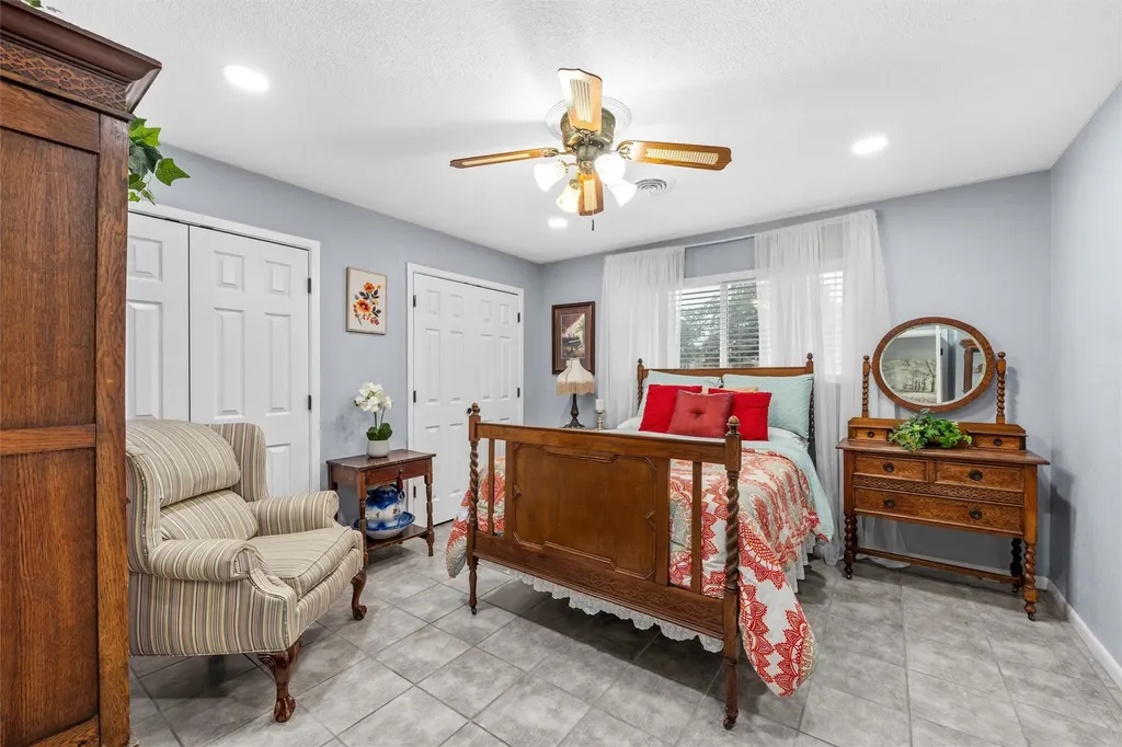 1124 Sierra Drive Woodway TX 76712