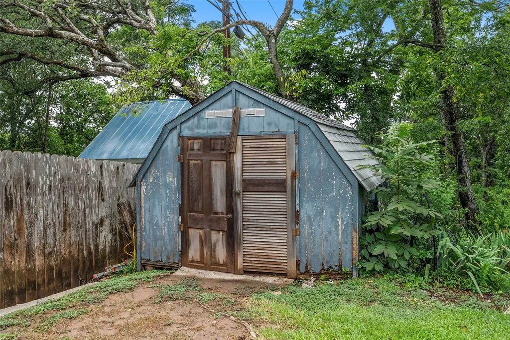 1124 Sierra Drive Woodway TX 76712