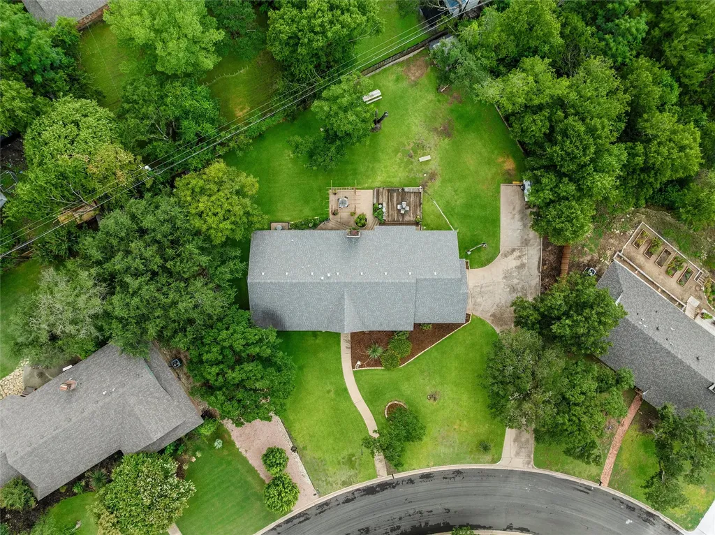 1124 Sierra Drive Woodway TX 76712