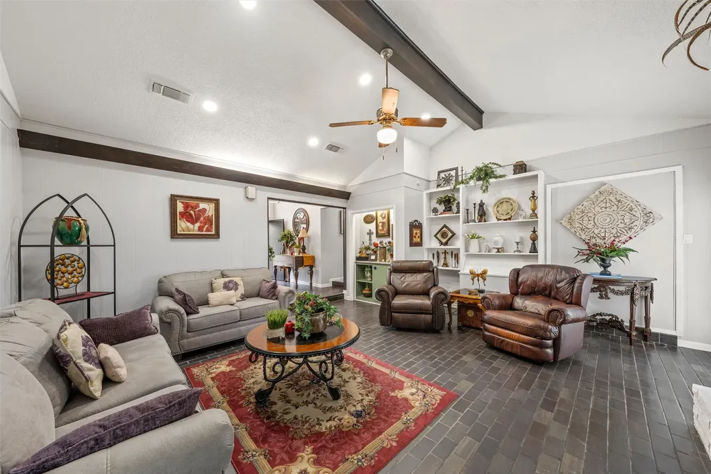 1124 Sierra Drive Woodway TX 76712