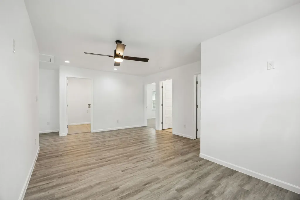 1312 Valley Street Dallas TX 75203