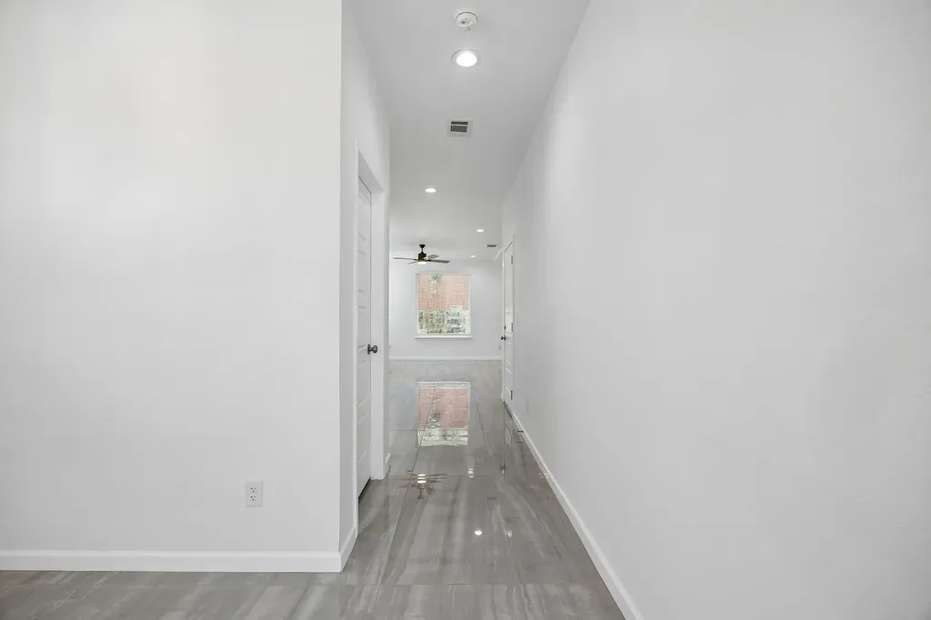 1312 Valley Street Dallas TX 75203