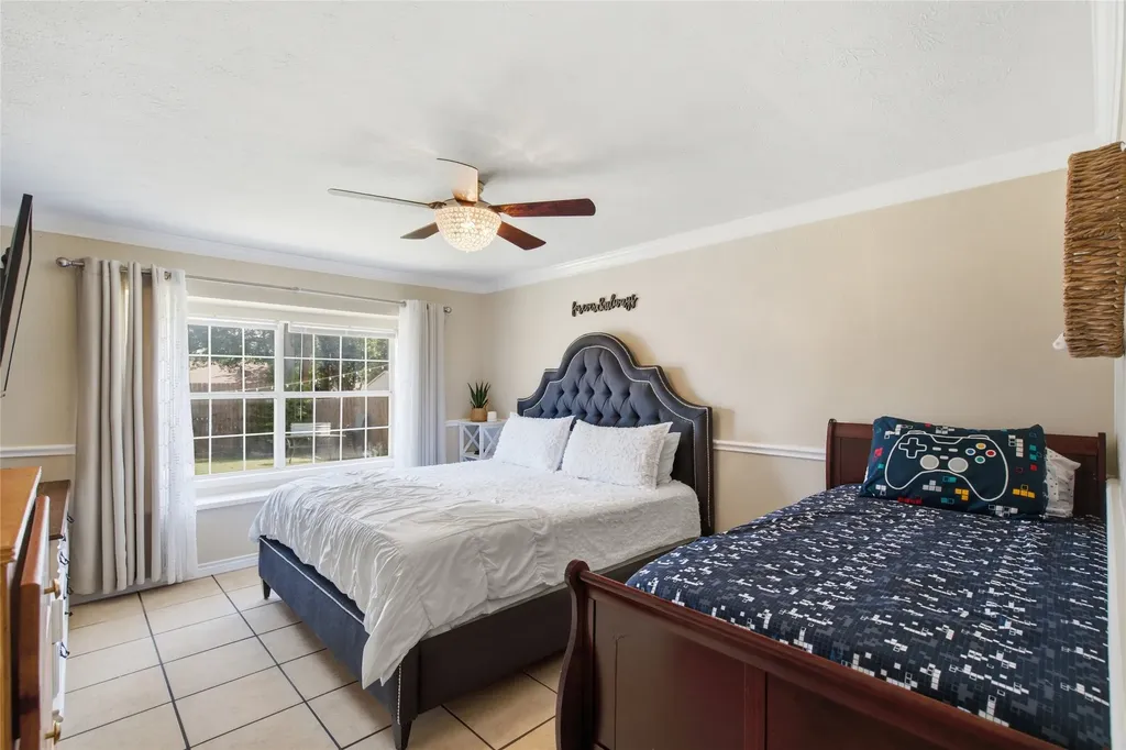 2326 Idlewood Drive Arlington TX 76014