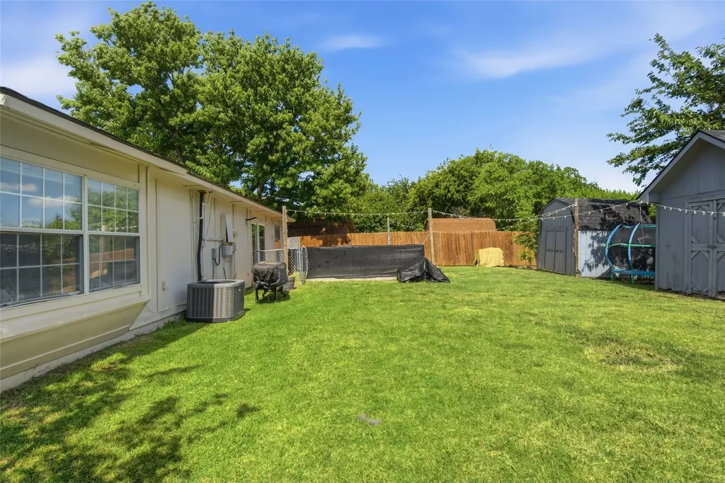 2326 Idlewood Drive Arlington TX 76014