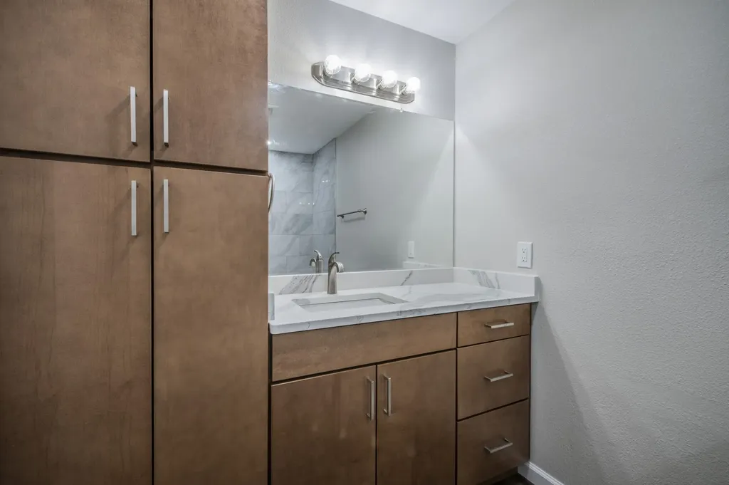 4901 Curzon Avenue Fort Worth TX 76107