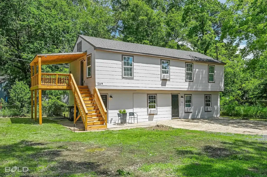 136 E Boulevard Street Shreveport LA 71104