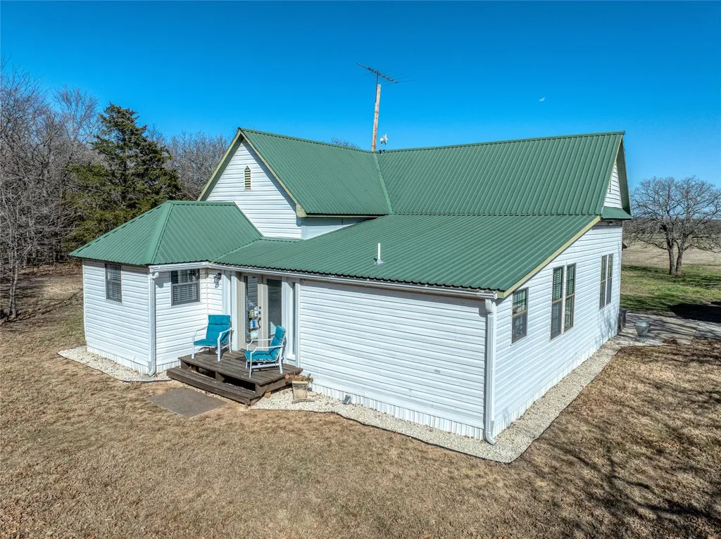 4597 W Line Road Whitesboro TX 76273