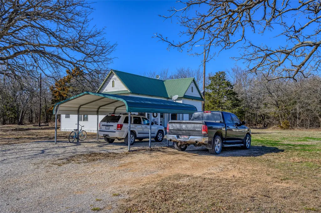 4597 W Line Road Whitesboro TX 76273