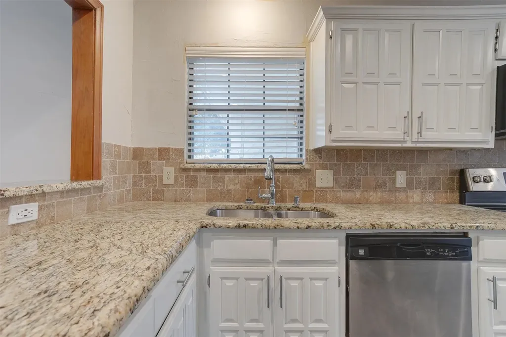 5629 Guadalajara Drive North Richland Hills TX 76180