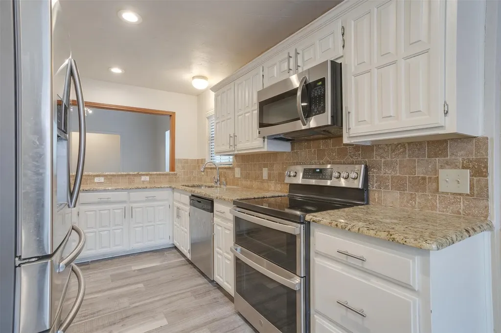 5629 Guadalajara Drive North Richland Hills TX 76180