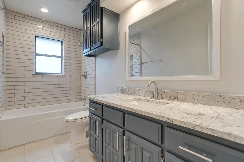 5629 Guadalajara Drive North Richland Hills TX 76180