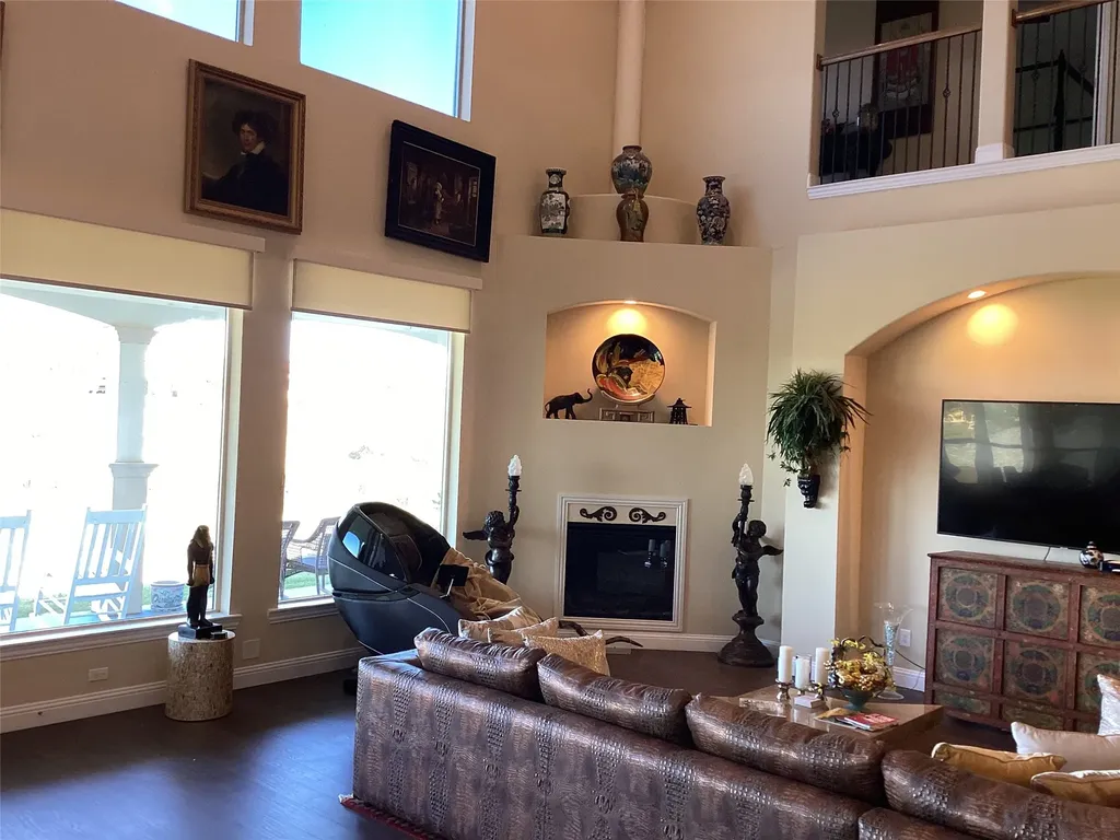 448 Breezeway Court Cedar Hill TX 75104