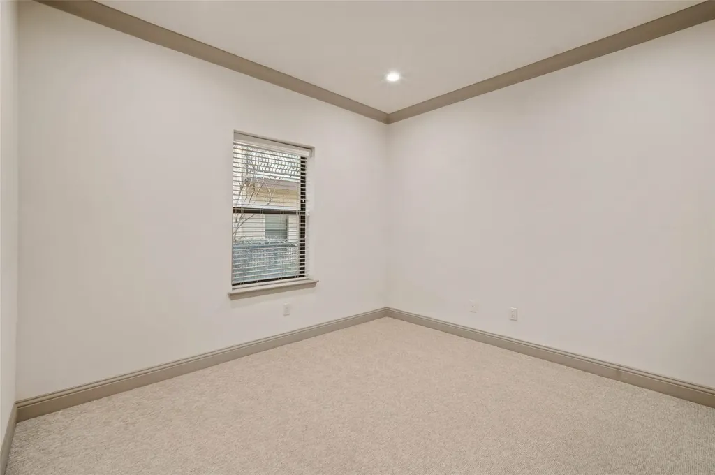 3126 Ross Avenue Dallas TX 75204