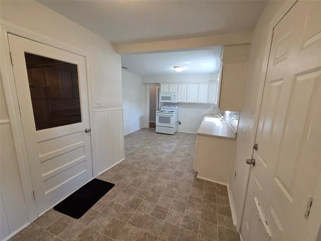 1309 Shady Lane Garland TX 75042