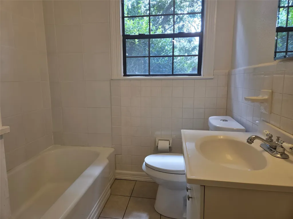 1309 Shady Lane Garland TX 75042
